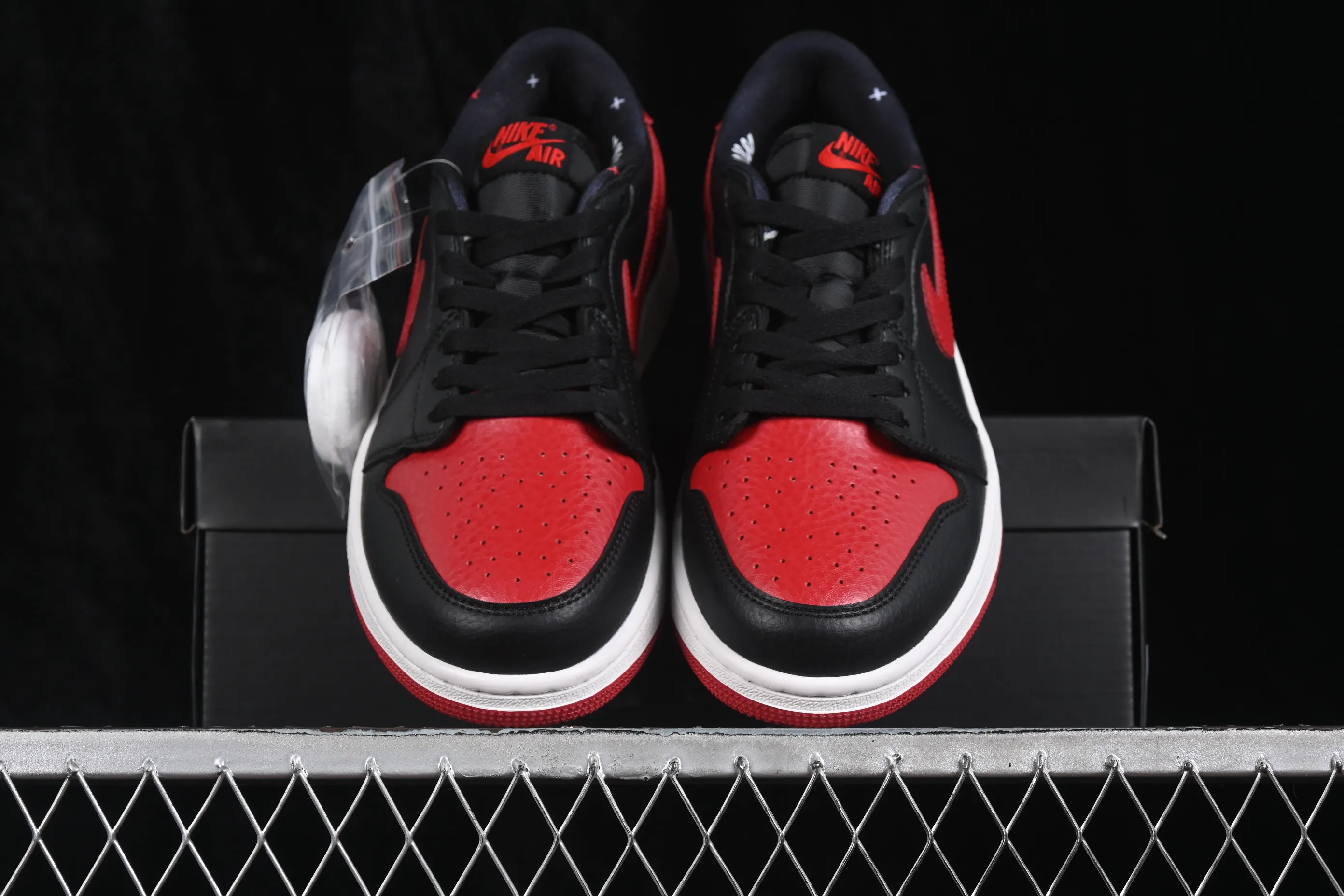 All categories Air Jordan Jordan series basketball shoes Air Jordan 1 Low Air Jordan 1 Low "Banned" AJ1 Joe 1 black and red banned XX low-top cultural casual sneakers IW6276-001
